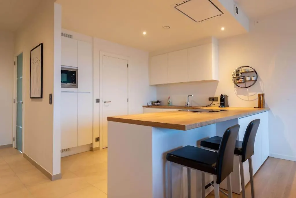 Casa Matti Modern Apartment With Canal View And Terrace Gent 0*,  Belgien