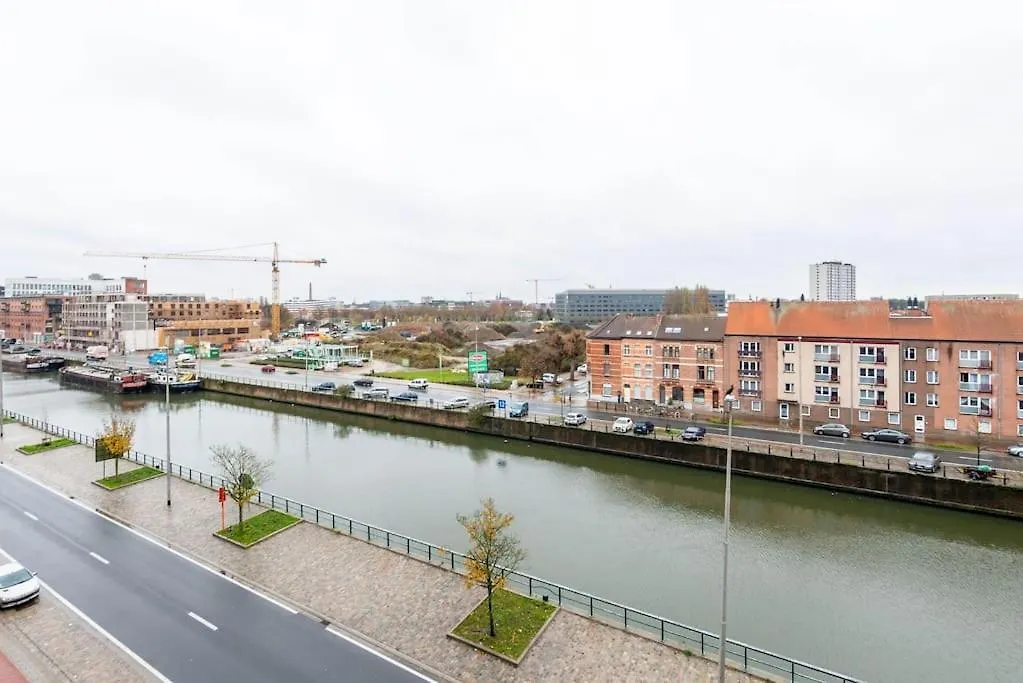 Casa Matti Modern Apartment With Canal View And Terrace Gent 0*,  Belgien