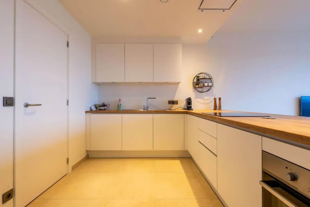 Casa Matti Modern Apartment With Canal View And Terrace Gent